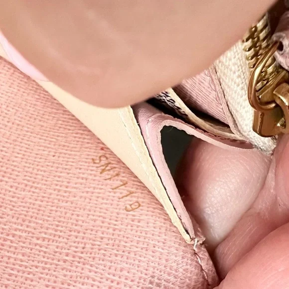 Louis Vuitton Damier Azur Ballerine Pink Leather Emilie Long Wallet - Picture 13 of 15